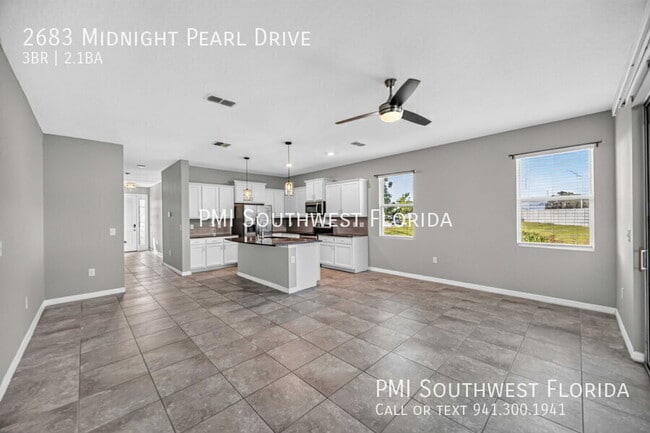 Building Photo - 2683 Midnight Pearl Dr