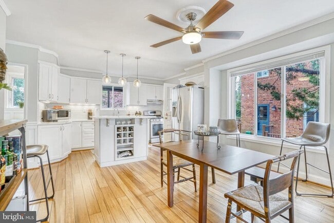 Building Photo - 113 E Taylor Run Pkwy