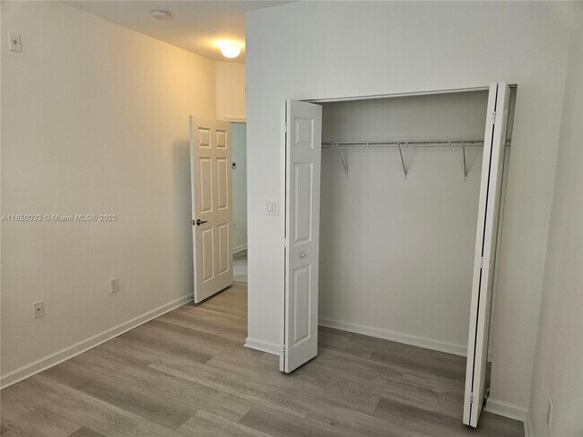 Building Photo - 8800 NW 97th Ave