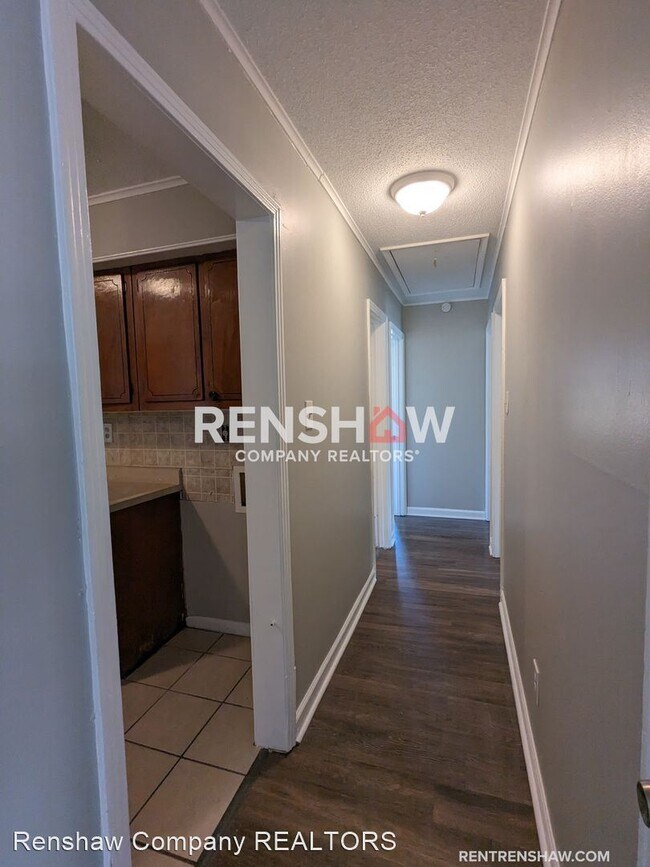 Building Photo - 3 br, 1 bath House - 3253 Markley St