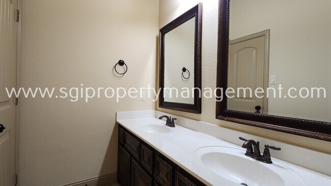 Building Photo - 3129 Granite Rock Trail
