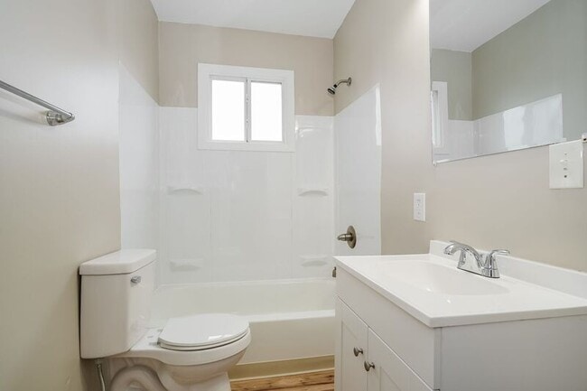 Building Photo - 1113-1115 S 22nd St.