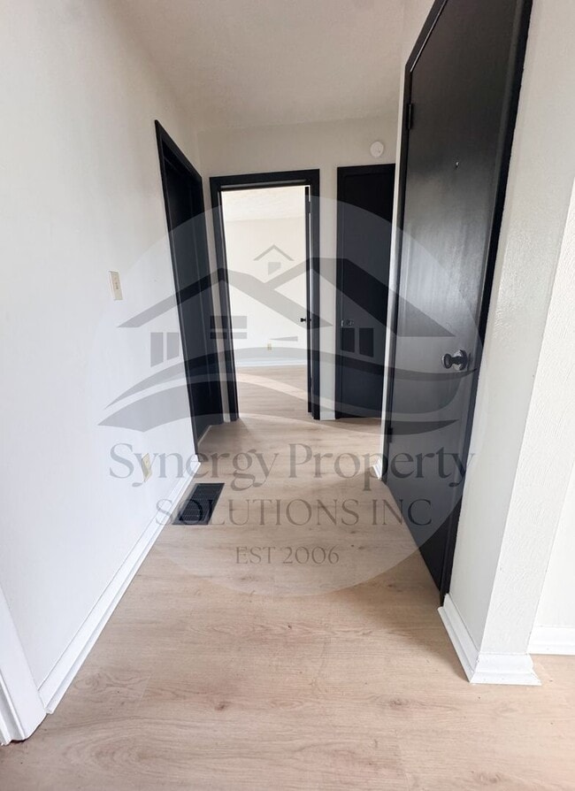 Building Photo - AVAILABLE 3/17/2026