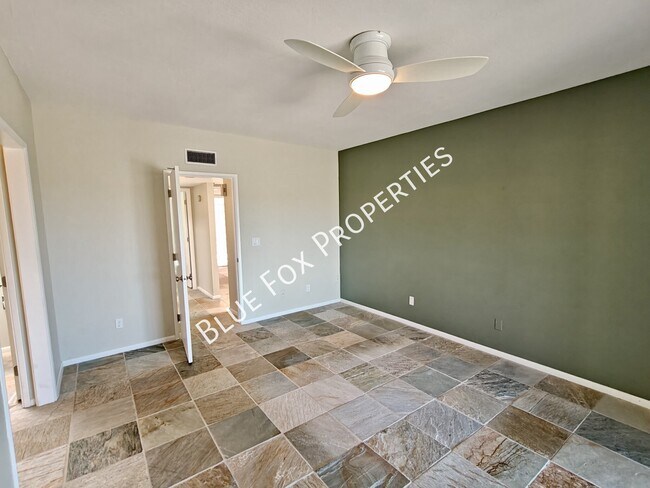 Building Photo - 5309 N Fort Yuma Trail