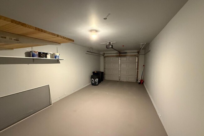 Building Photo - 1091 Beaver Run