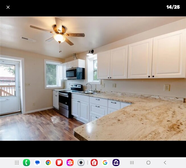 Kitchen - 123 2nd St S