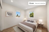 Building Photo - Private bedroom in 4 bed/4 bath Home