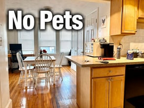 Building Photo - 223 Summer St