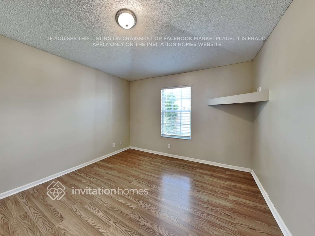 Building Photo - 13297 Emerald View Ct