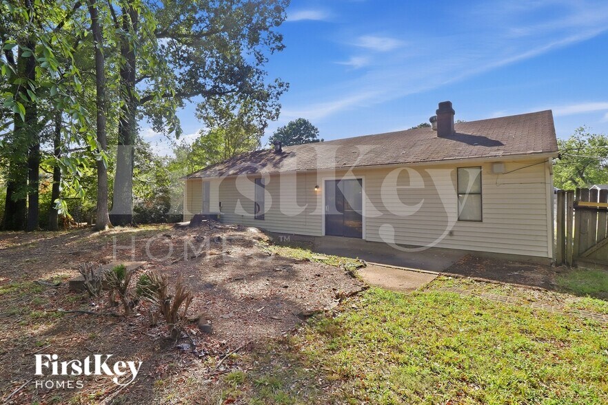 Building Photo - 4350 Cary Hill Cove