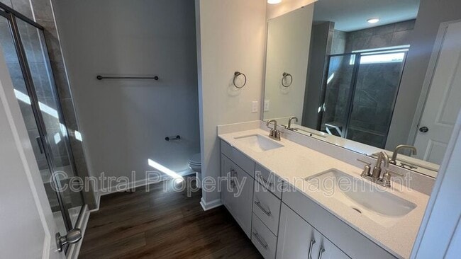 Building Photo - 505 Pennystone Ln