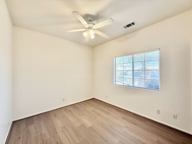 Building Photo - AVAILABLE NOW!! 3 Bedroom 2 Bathroom Home In Indio!!