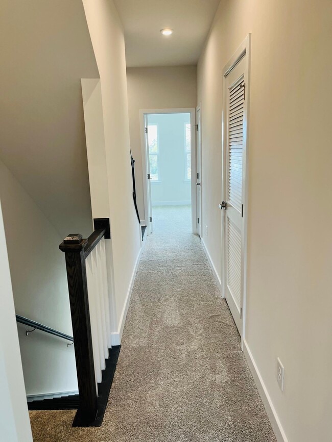 Building Photo - 3635 S Tryon St