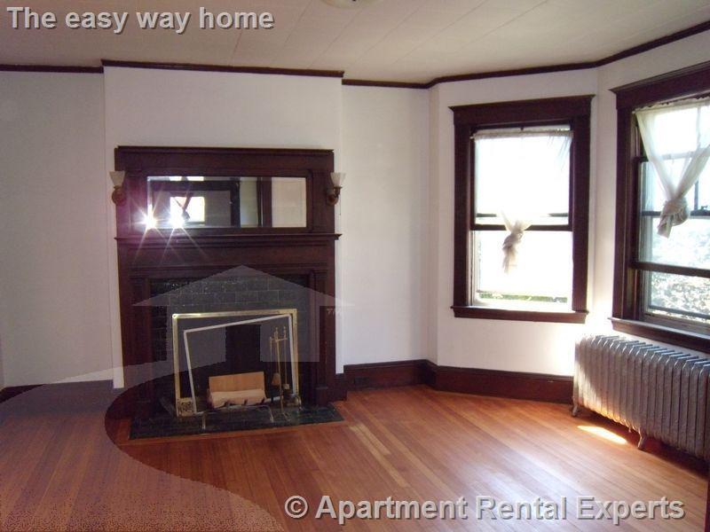 Building Photo - 79 College Ave