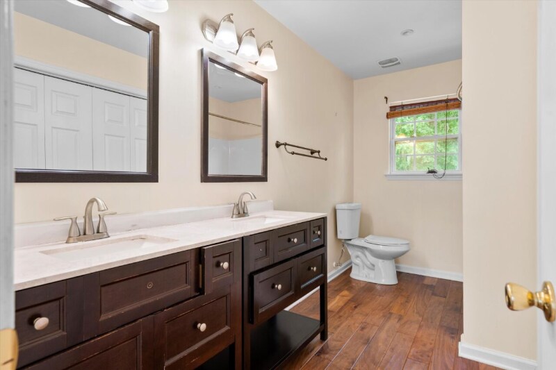 Building Photo - 9220 S Moreto Cir