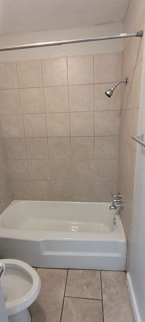 Building Photo - 2 Bedroom, 1.5 Bathroom 1st Floor Condo wi...
