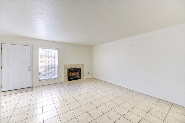 Building Photo - 6500 Sands Point Dr
