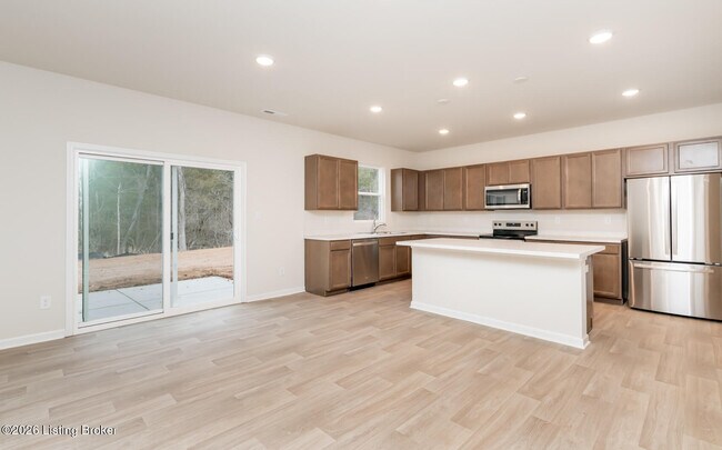 Building Photo - 16904 Aiken Rdg Cir