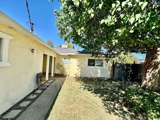 Building Photo - 1516 Yale Ct