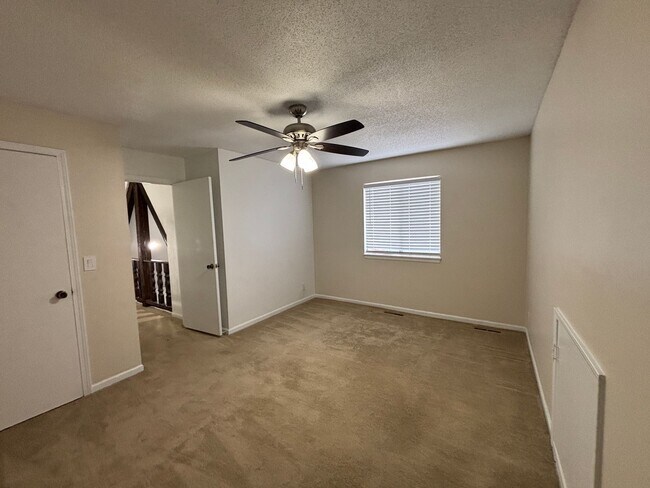 Building Photo - 5 BR/2.5BA | Sprawling Single Family Home | 2-Car Garage | Huge backyard!