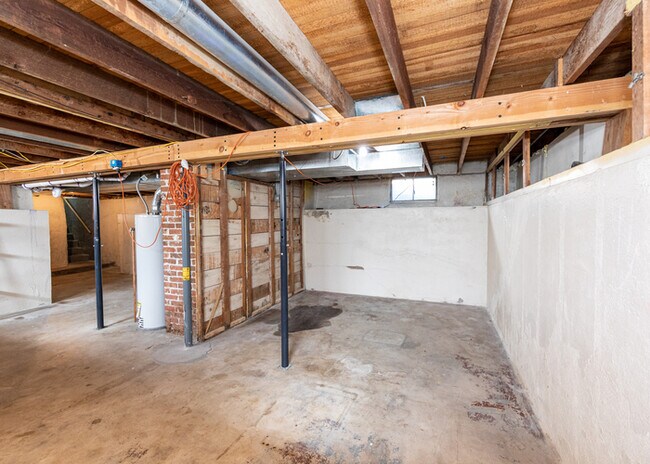 Building Photo - 4319 S Logan St