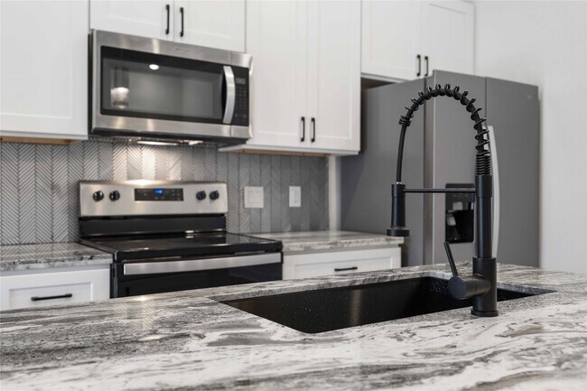 Building Photo - 3110 Evella St