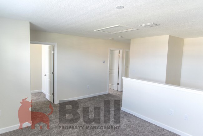 Building Photo - 7518 Summerlake Groves St