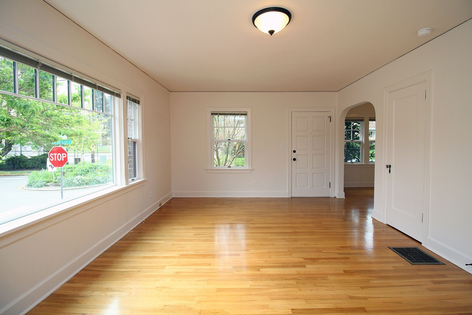 Building Photo - 2703 NW Raleigh St