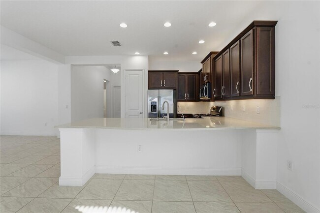 Building Photo - 30588 Chesapeake Bay Dr