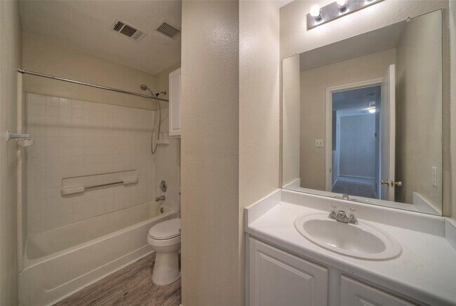 Building Photo - 257 Prairie Verbena Dr