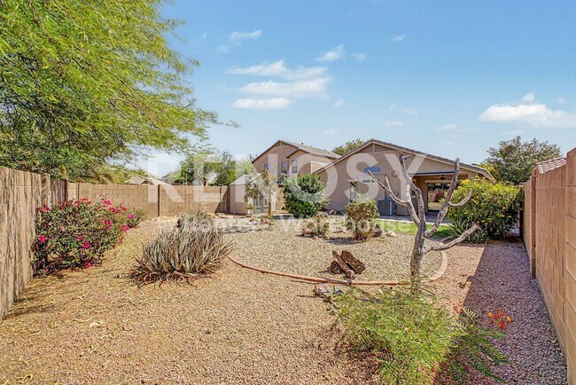 Building Photo - Price Improvement!  Johnson Ranch Home with Golf & 3 Community Pools!