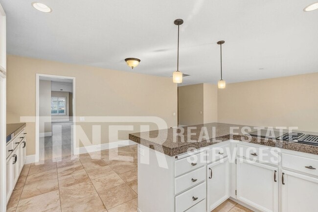 Building Photo - 1920 Gold Nugget Pl