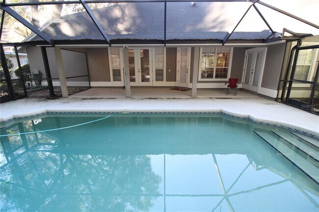 Building Photo - 5115 SW 105 Way