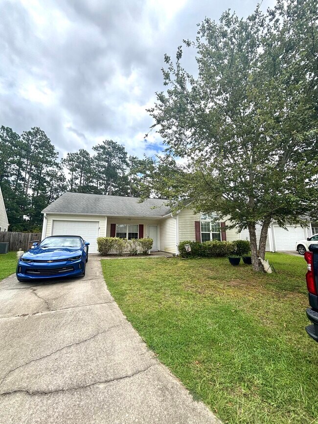 Primary Photo - 398 Beryl Dr