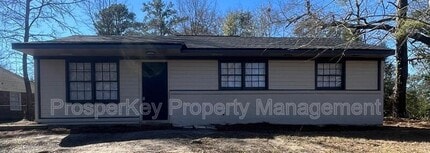 Building Photo - 1519 Baker St