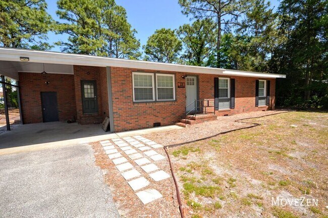Building Photo - 23 Beauregard Dr
