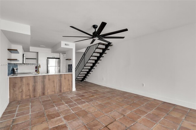 Building Photo - 7899 NE Bayshore Ct
