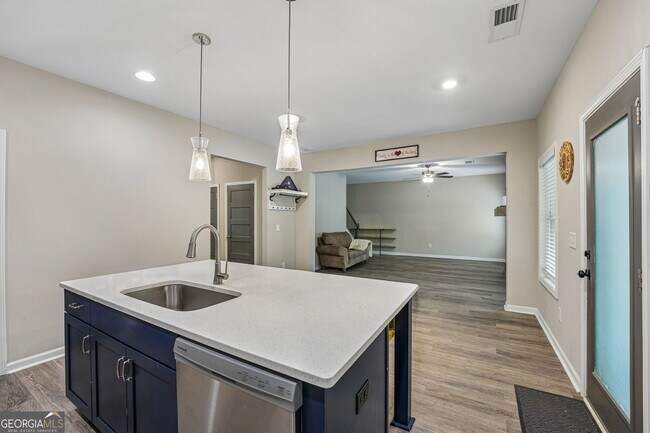 Building Photo - 119 Landon Dr