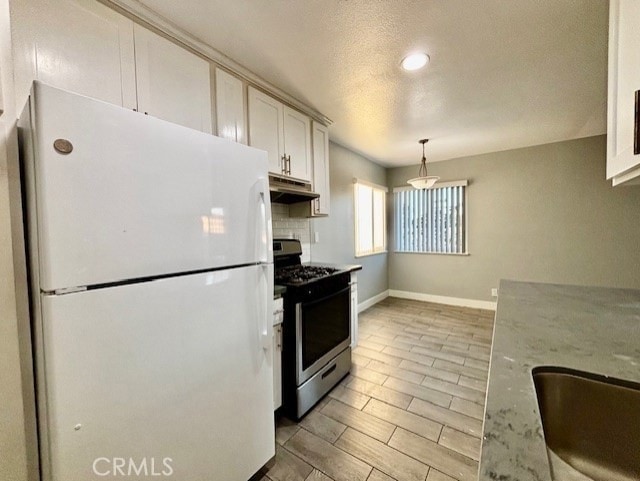 Building Photo - 17102 Emerald Ln