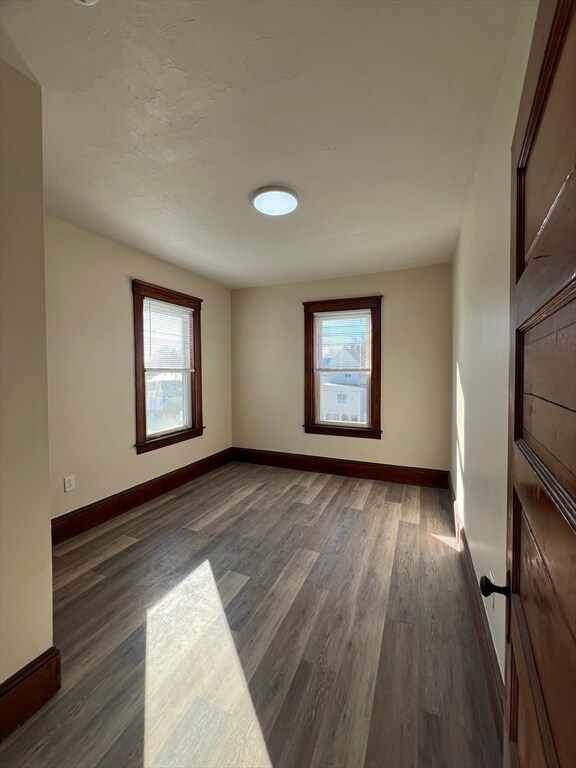 Building Photo - 28 Cleveland Ave