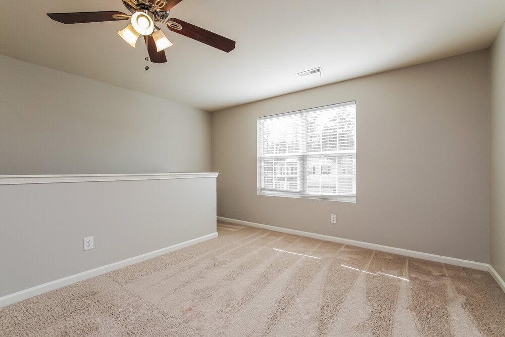 Building Photo - 52 Badger Pass Dr