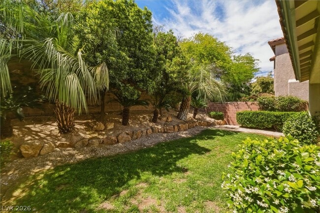 Building Photo - 557 Tecate Valley St