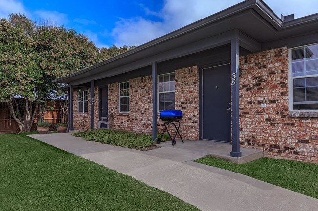 Preston Trace Apartments Frisco, TX Apartment Finder