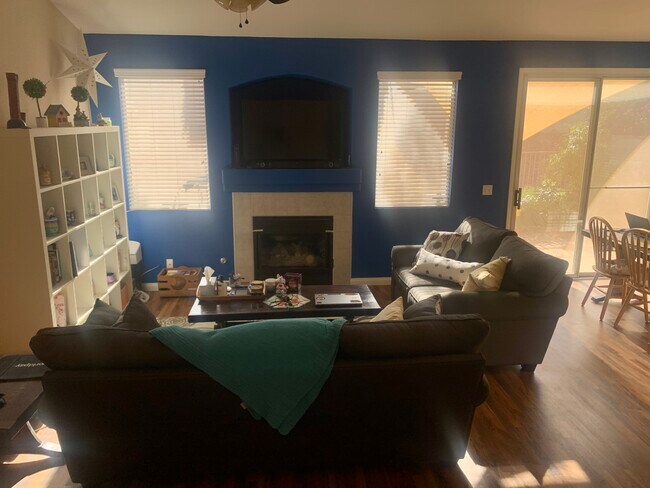 Building Photo - 1205 Simms Ave