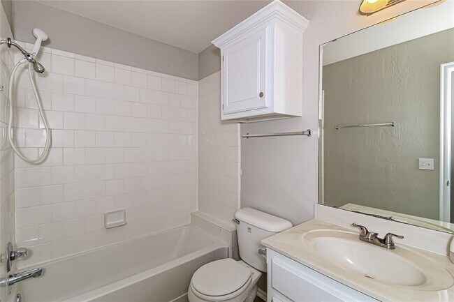 Building Photo - 8113 Greer Way