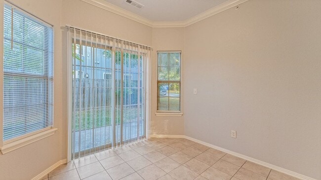 Building Photo - 2626 N Arroyo Ave