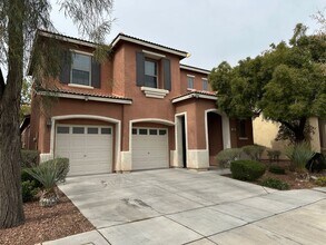 Building Photo - MADISON PLACE AT SUMMERLIN