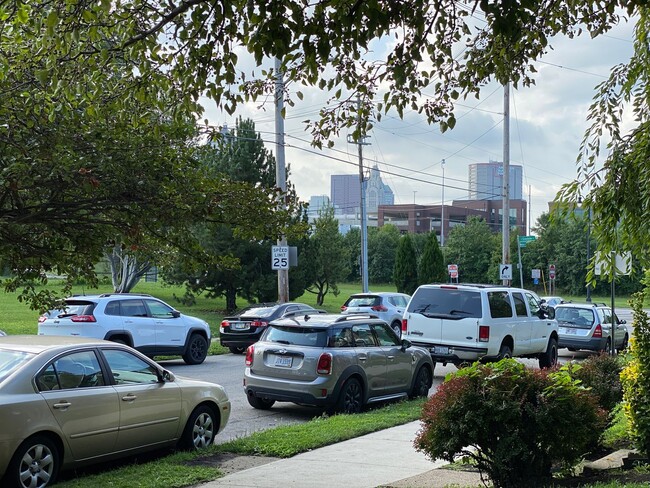 Building Photo - Rare Brick Single Family House On Goodale Park