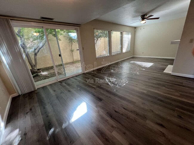 Building Photo - 3616 Cherryglen Way