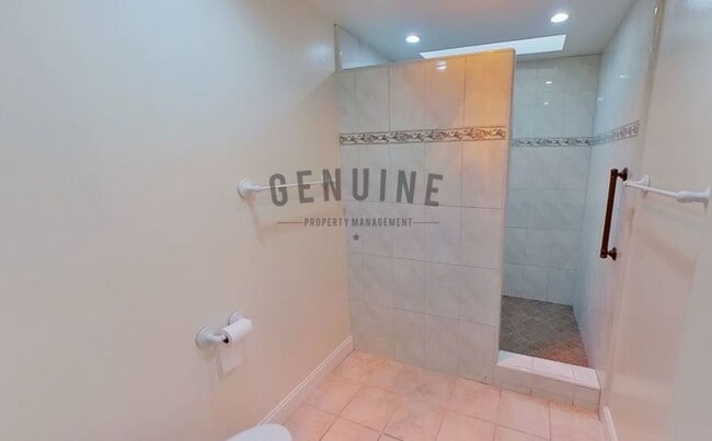 Building Photo - Coming Soon: 3Bd 2Ba Home in Mesa Verde